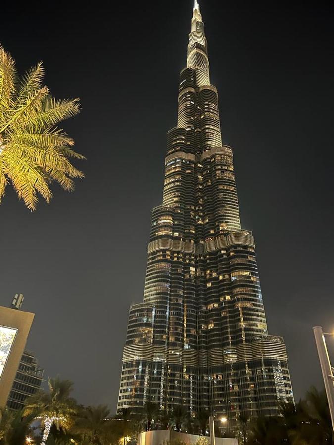 Omar Vacation Hostel Dubai Buitenkant foto
